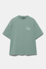 Camiseta con estampado del universo de STWD.webp