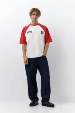 Camiseta manga raglan Visitors 4.webp