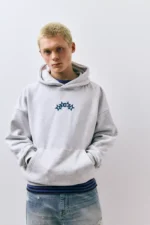 Sudadera capucha boxy STWD 2.webp