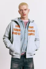 Sudadera capucha cremallera texto 1.webp