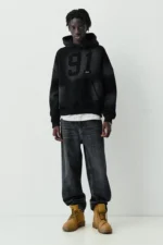 Sudadera capucha negra STWD 91 5.webp