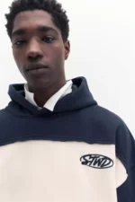 Sudadera capucha paneles STWD Studio 5.webp
