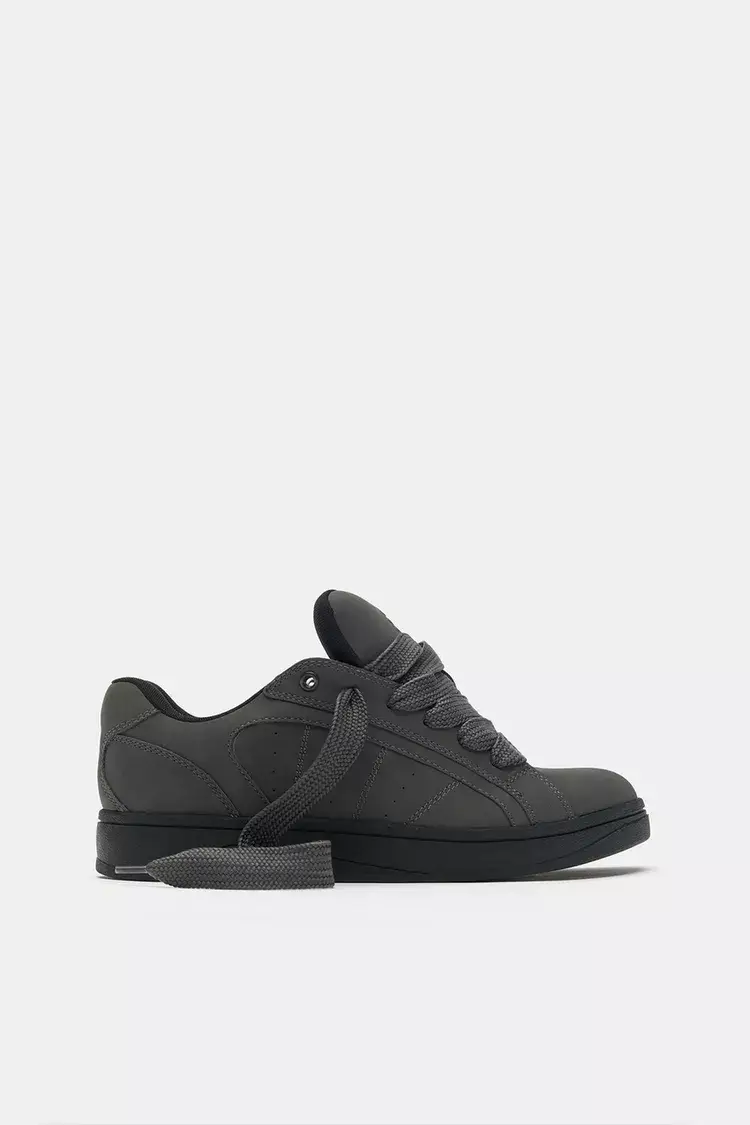 Zapatillas skate STWD 14.webp Zapatillas skate STWD 14.webp